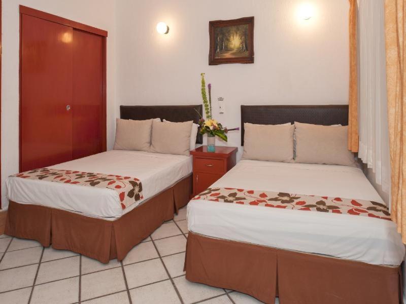 Hotel Eloisa Puerto Vallarta Oda fotoğraf