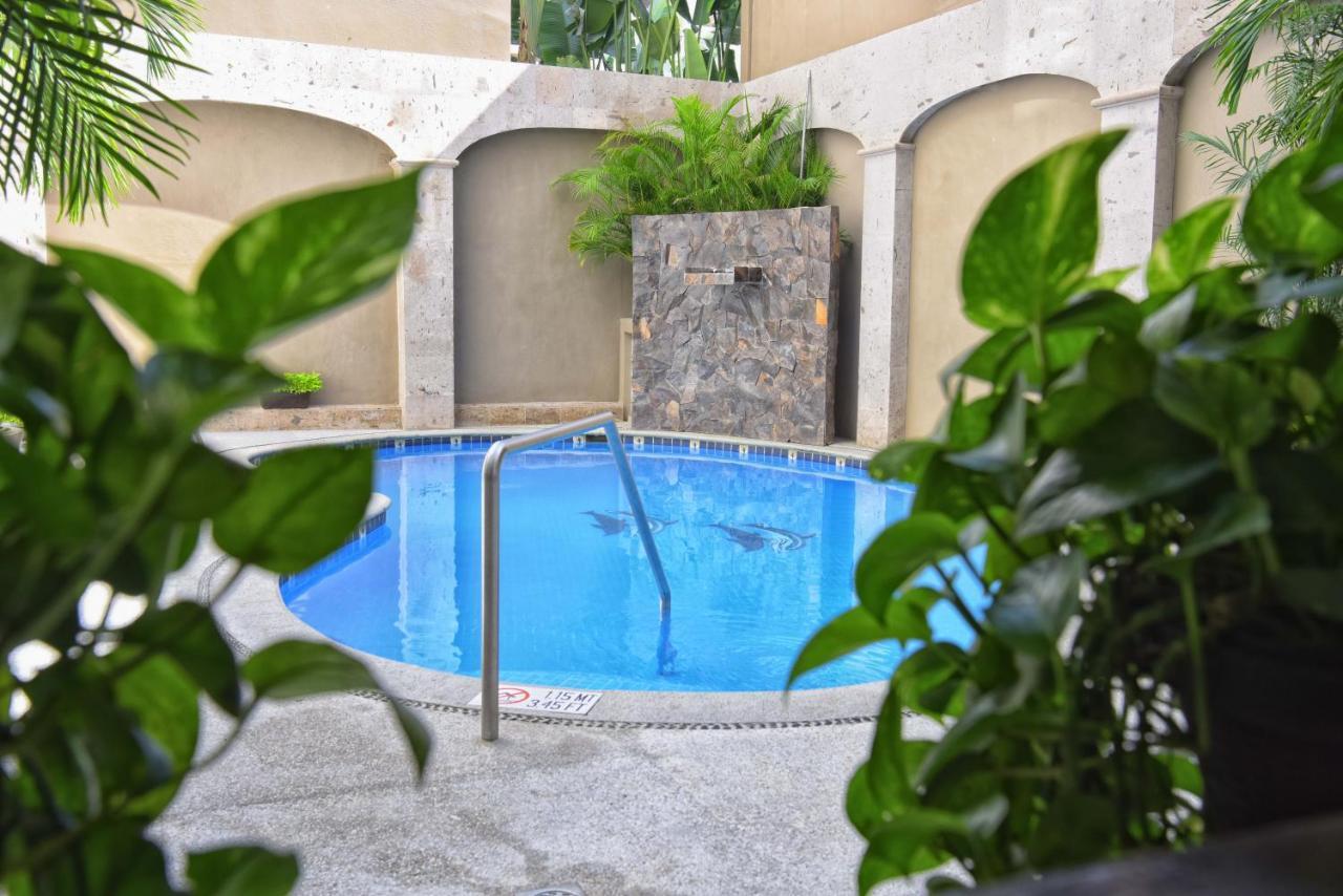 Hotel Eloisa Puerto Vallarta Dış mekan fotoğraf